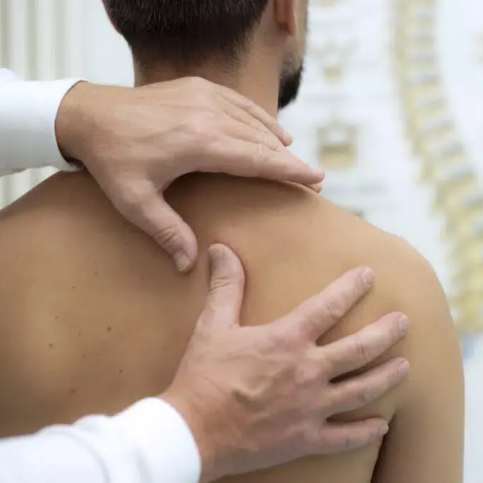 Shoulder Pain Treatment Near Me in Missouri City, TX. Chiropractic Exam for Shoulder Pain Relief.